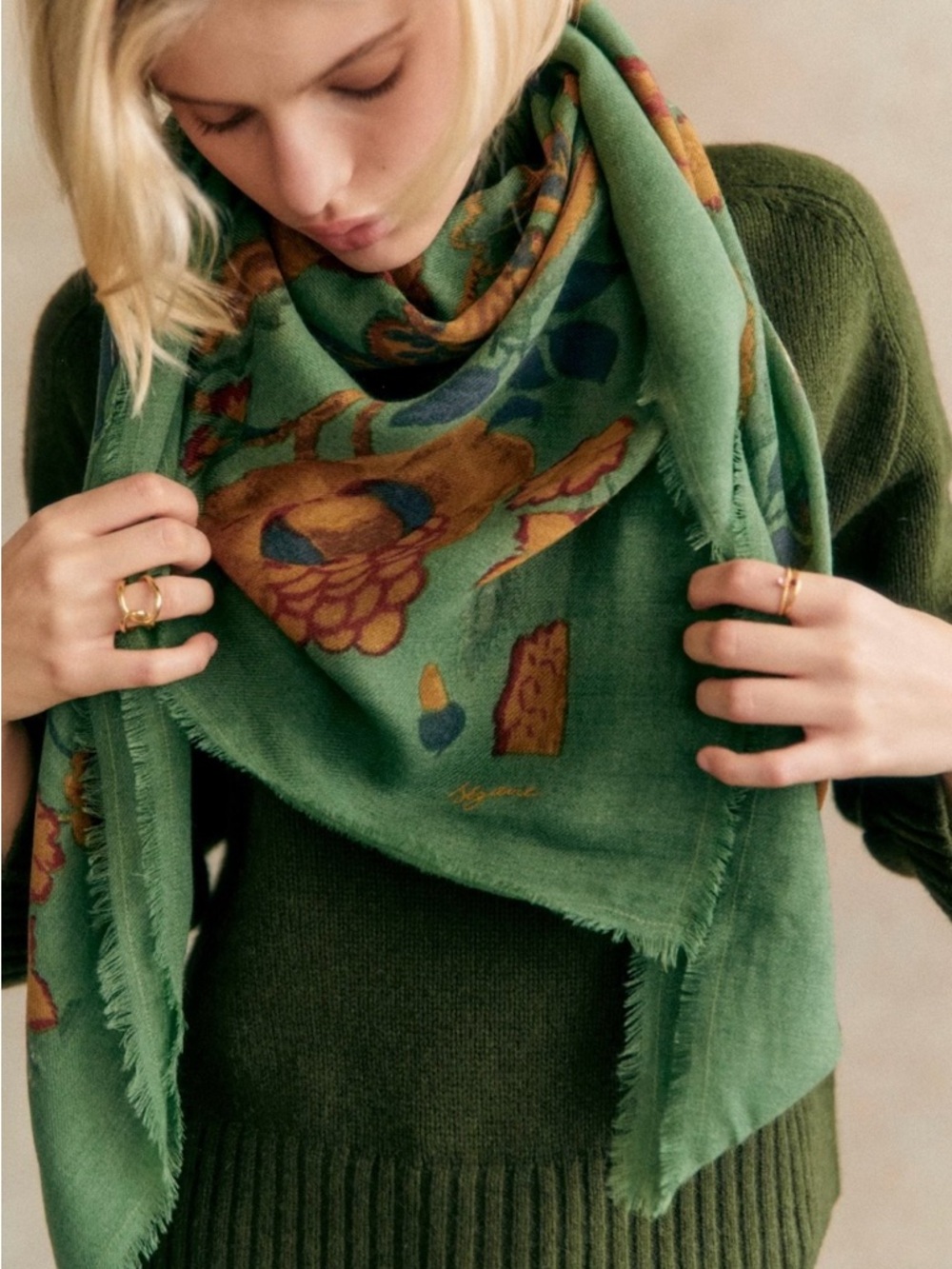 Sezane Pio Scarf - Sea Green/Retro Flower Pattern - Picture 2 of 4